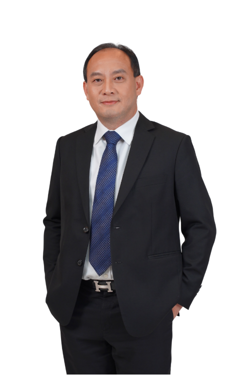 นายวีรพงษ์ เอี่ยมเจริญชัย